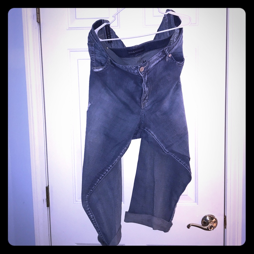 Distressed boyfriend jeans